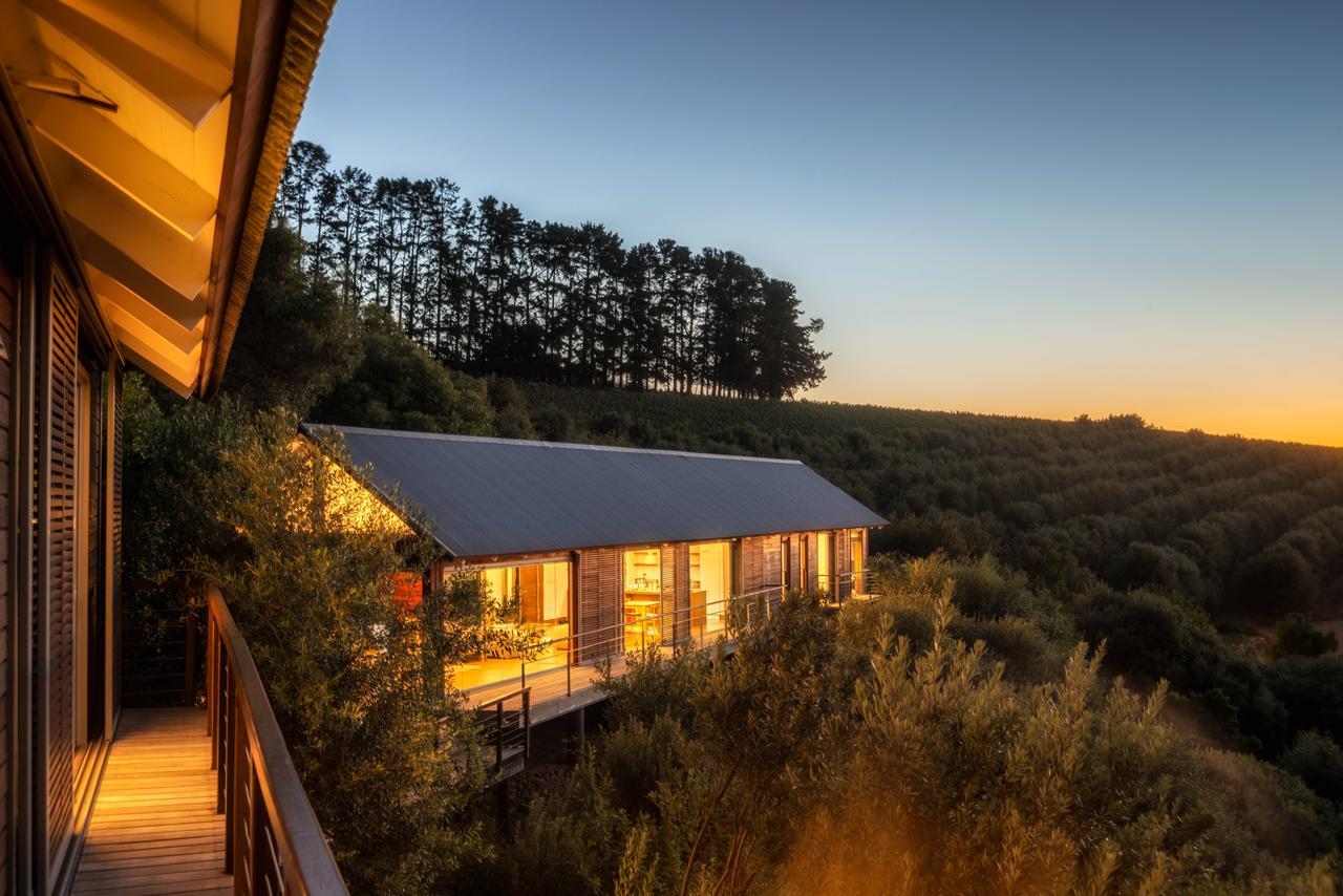 Bush Lodge At Hidden Valley Wines สเตลเลนบอช ภายนอก รูปภาพ