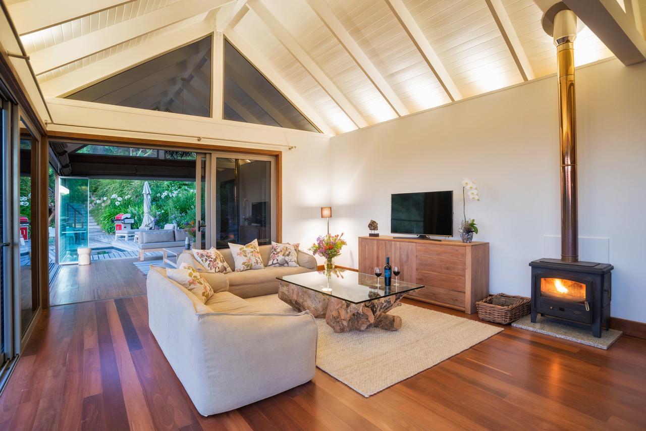 Bush Lodge At Hidden Valley Wines สเตลเลนบอช ภายนอก รูปภาพ